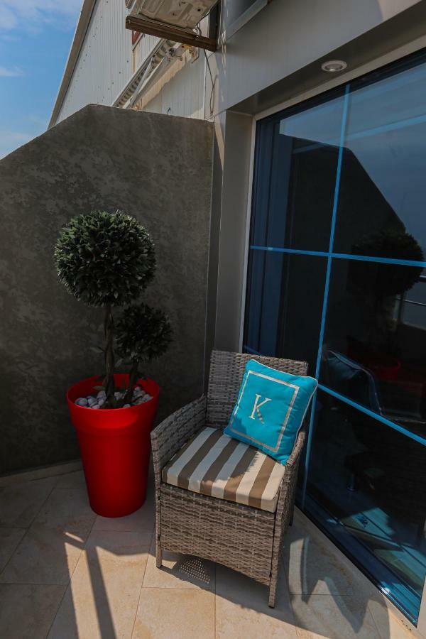 Black See Apartment Kobuleti ภายนอก รูปภาพ