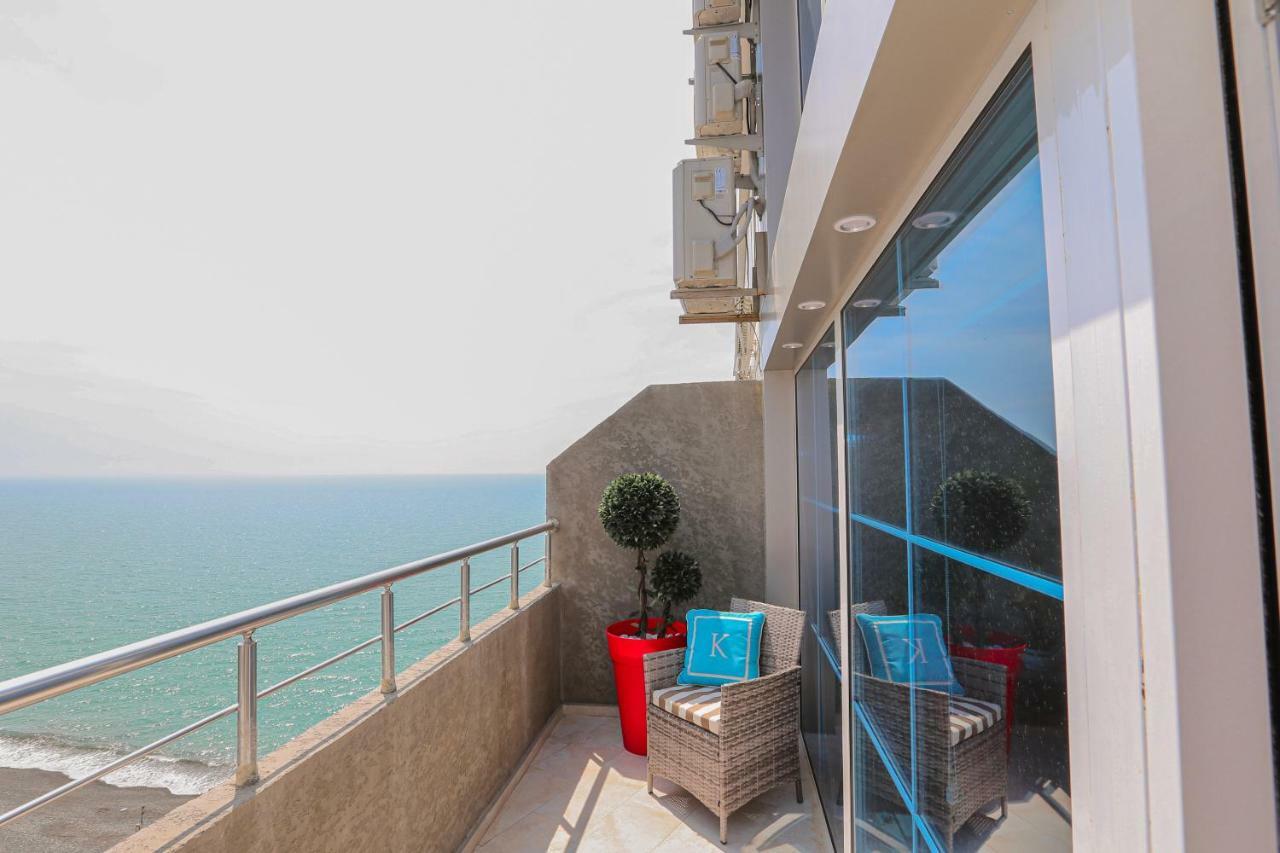Black See Apartment Kobuleti ภายนอก รูปภาพ